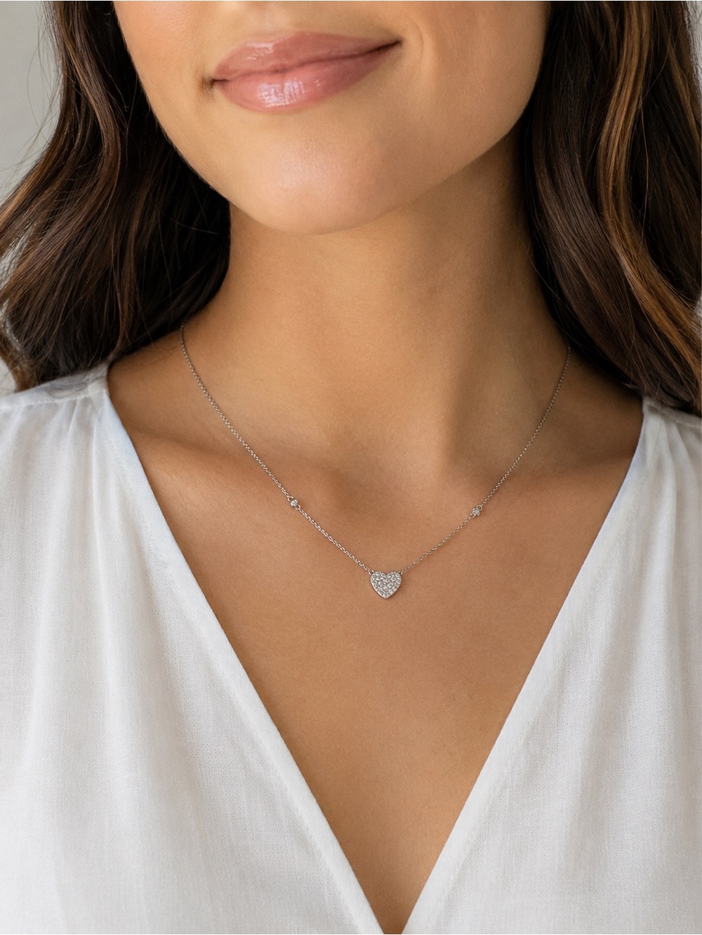 Pavé Heart Pendant Necklace - Silver